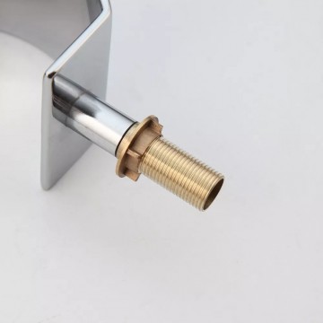 Watervalbadkraanswan chroom 6