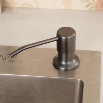 Zeeppomp gun metal handbediening