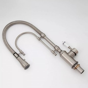 Zij aanzicht geborsteld nikkel keukenkraan malvizza