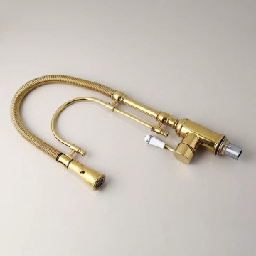 Zij aanzicht malvizza keukenkraan kuxe mengkraan