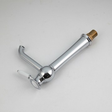 Zijn aanzicht c36 chroom wastafelkraan