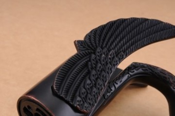 Olie bronzen mengkraan zwaan