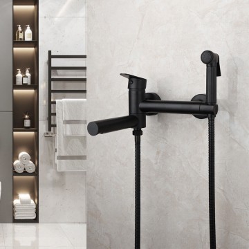 Zwarte bidetsproeier mengkraan