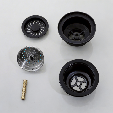 Zwarte gootsteenafvoer keuken 2