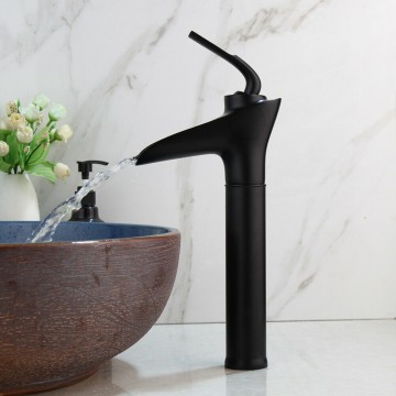 Zwarte mengkraan voor badkamer