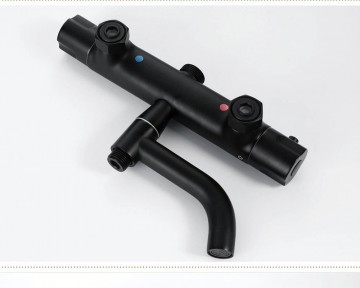 Zwarte thermostatische opbouw regendouche 5