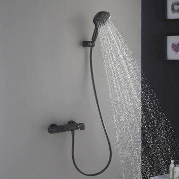 Zwarte thermostatische watervalbadkraan 3